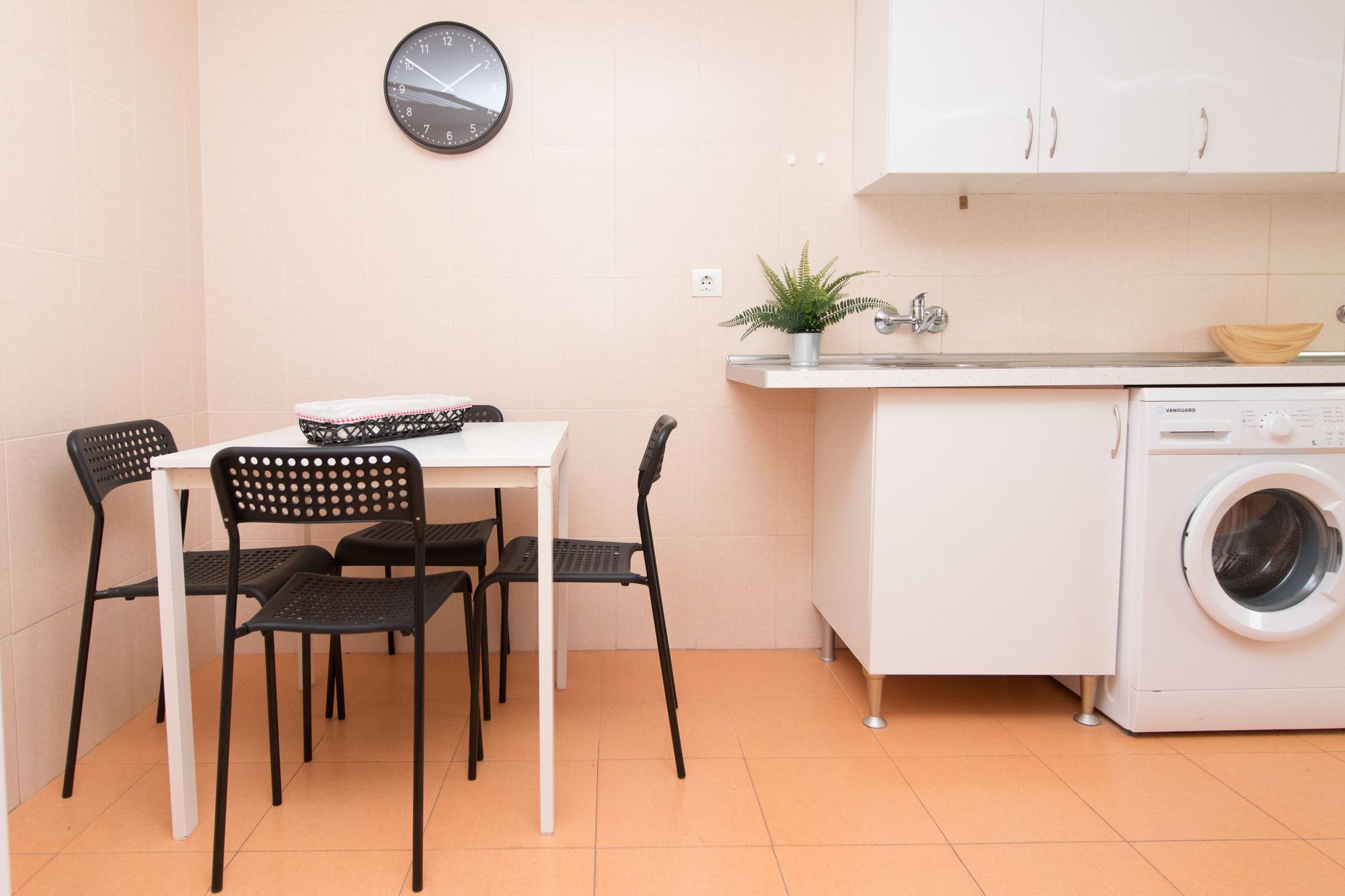 Stunning 3 Bedrooms Apartament